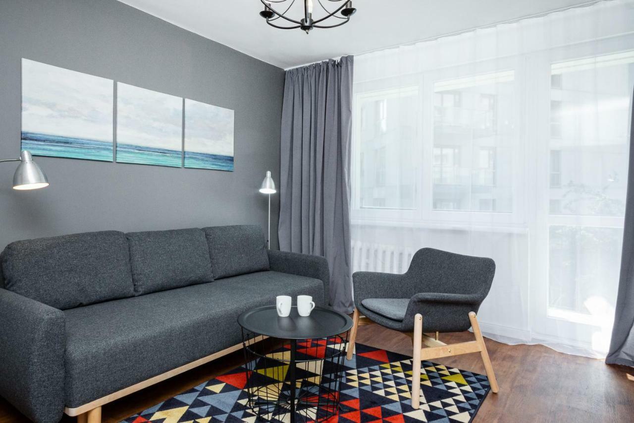 First Central Apartments By Noclegi Renters Warschau Exterior foto